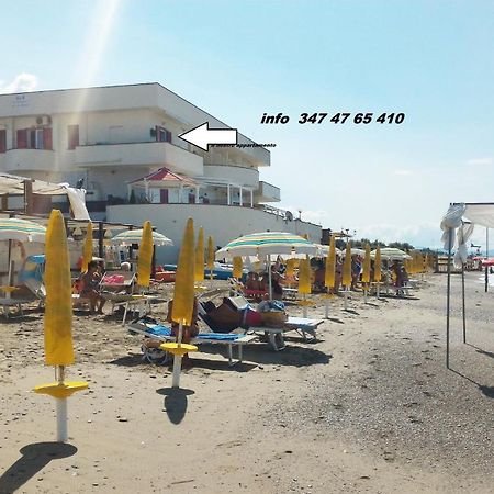 Casa Vacanze Dei Navigatori On The Sea Pontecagnano Kültér fotó