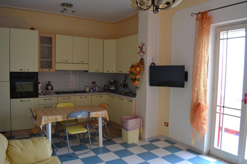 Casa Vacanze Dei Navigatori On The Sea Pontecagnano Kültér fotó